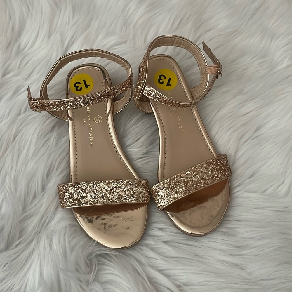 Adrienne Vittadini girls sparkly heel - size 13 NEW
